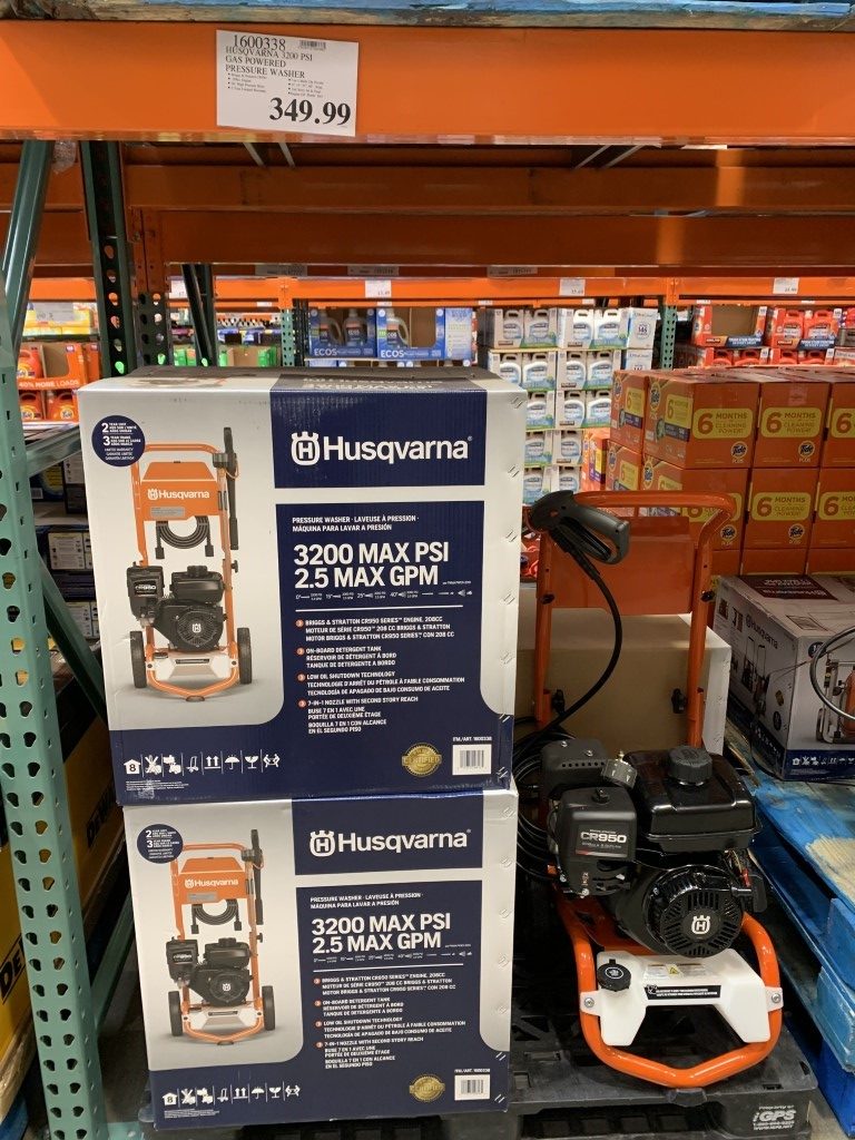 Briggs & Stratton Murray 3,200 PSI  2.5 GPM Adjustable Pressure Washer (50-State Compliant) with Briggs & Stratton Engine, Factory Refurbished, FOB KS