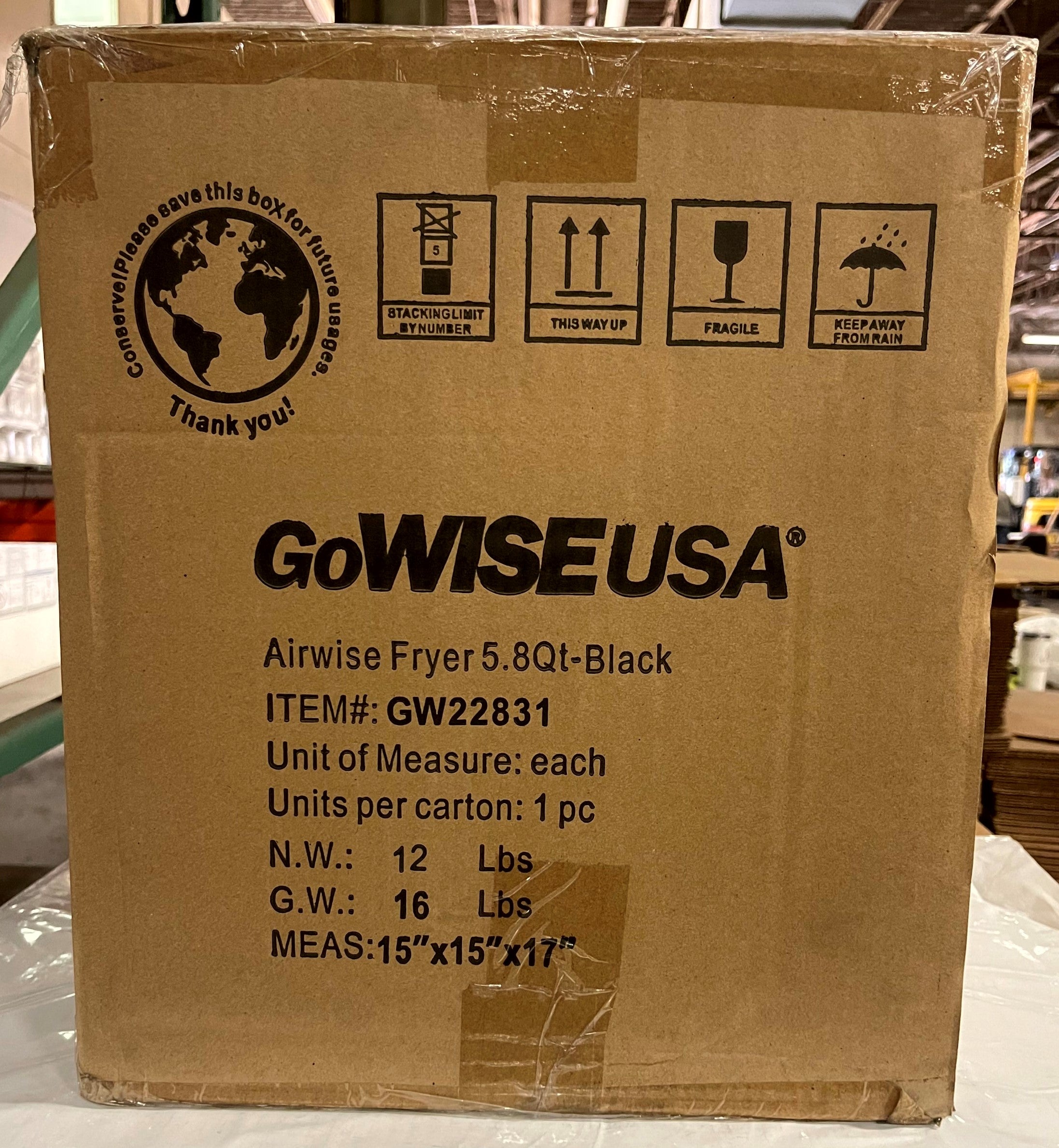 GoWISE USA 5.8-Quart XL 8-in-1 Digital Touchscreen Air Fryer, Black GW22831 + 50 Recipes For your Air Fryer Book