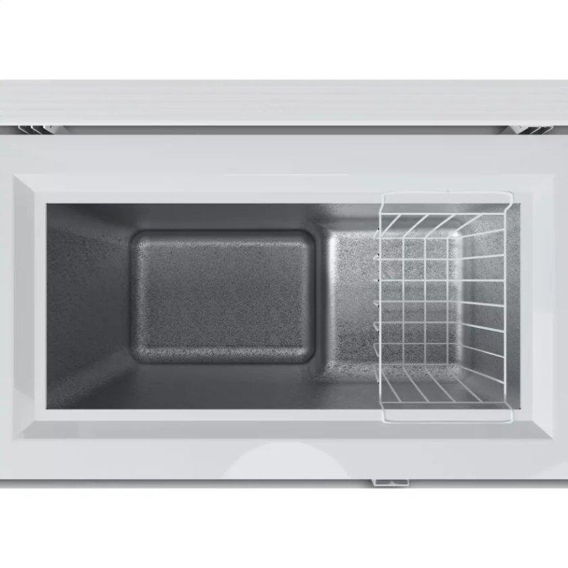 Element 9 cu. ft. Chest Freezer, White, FOB KS