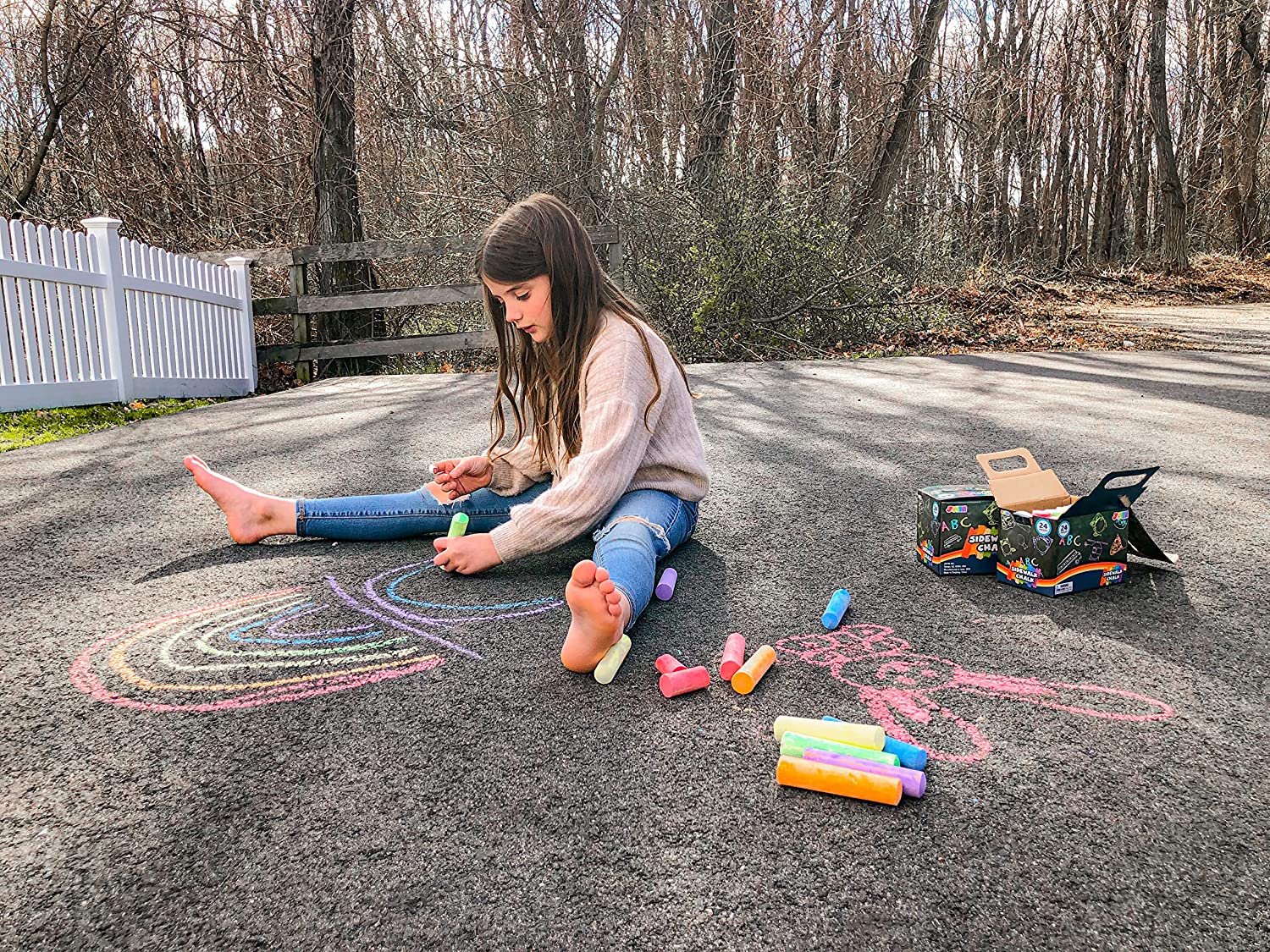 JOYIN 48 PCS Washable Sidewalk Chalk Play Set for Kids, Rounded Non-Toxic Jumbo Chalk Art Set for Outdoor Art Play, Painting on Chalkboard, Blackboard and Playground