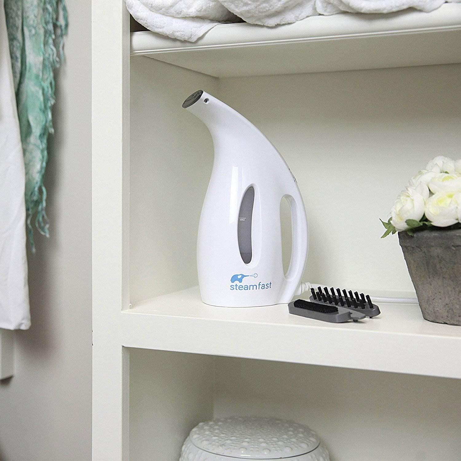 Steamfast Compact Fabric Steamer, White, FOB KS