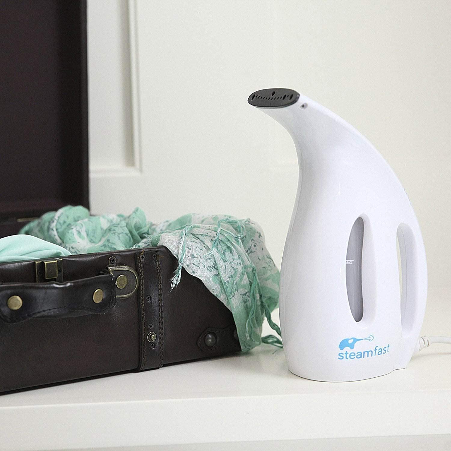 Steamfast Compact Fabric Steamer, White, FOB KS