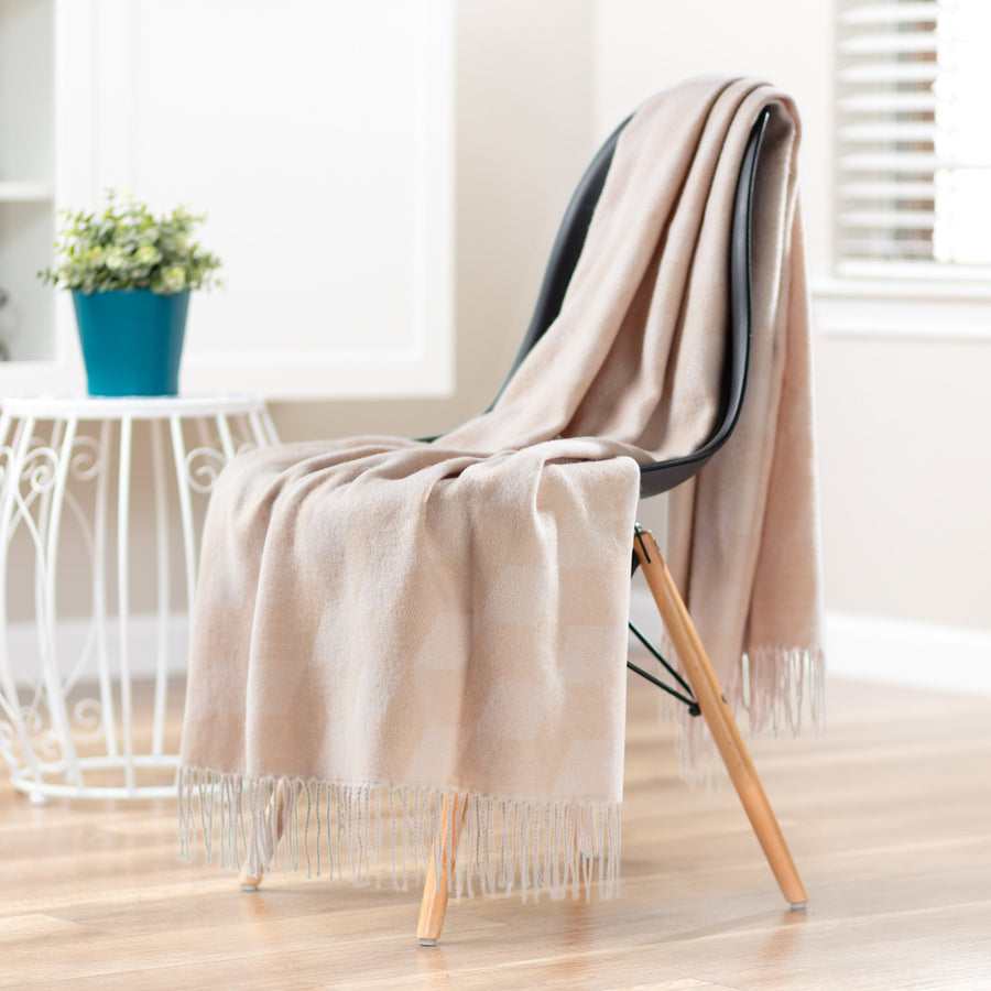 Chanasya Geometric Cube Fringe Throw Blanket, FOB KS