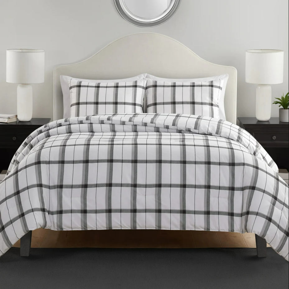 Perry Ellis Portfolio Shea Ivy 3-Piece Comforter Set Grey/White, FOB KS