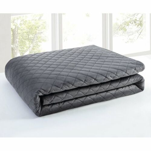 VCNY Home Solid Mink Quilt Full/ Queen Grey, FOB KS